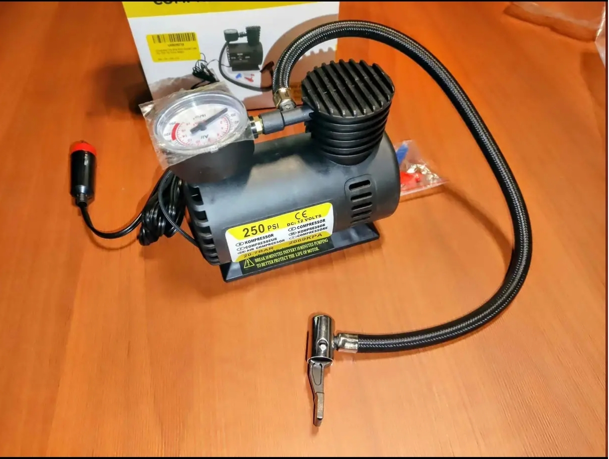 Imagen de un compresor de aire portátil para auto